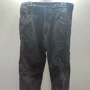 Kuhl Pants Men’s 32x32 - Hiking/Outdoor Pants - Brownish color